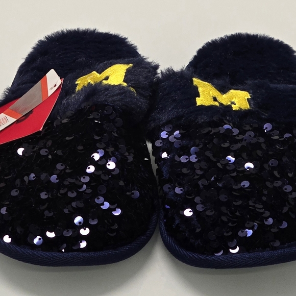 FOCO Women's NCAA University of Michigan Ladies Sequin Fashion Slippers - Picture 2 of 5